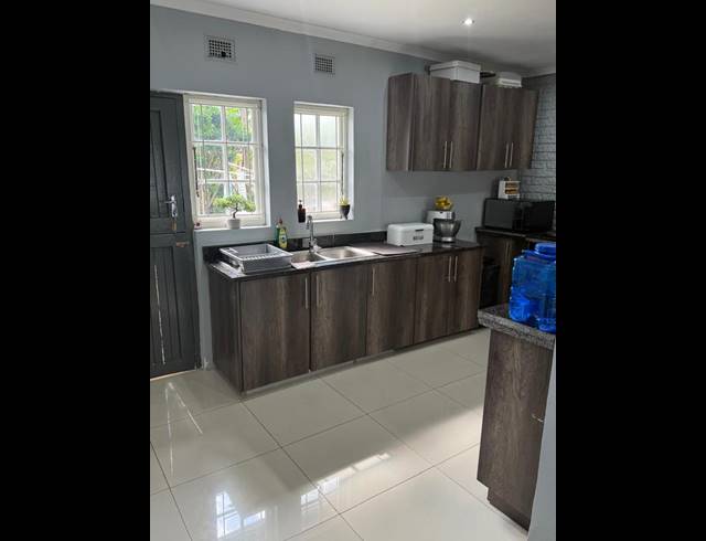 3 BEDROOM PROPERTY TO RENT IN PROSPECT HALL